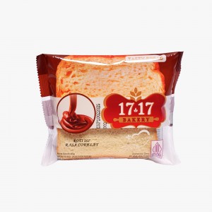 17.17 巧克力夹心面包 65 克